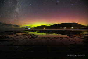 Aurora Australis over the Tessellated Pavements