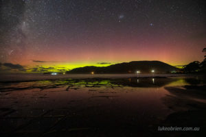 Aurora Australis over the Tessellated Pavements
