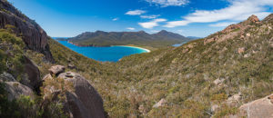 Panoramic view of Wineglass Bay from the lookout